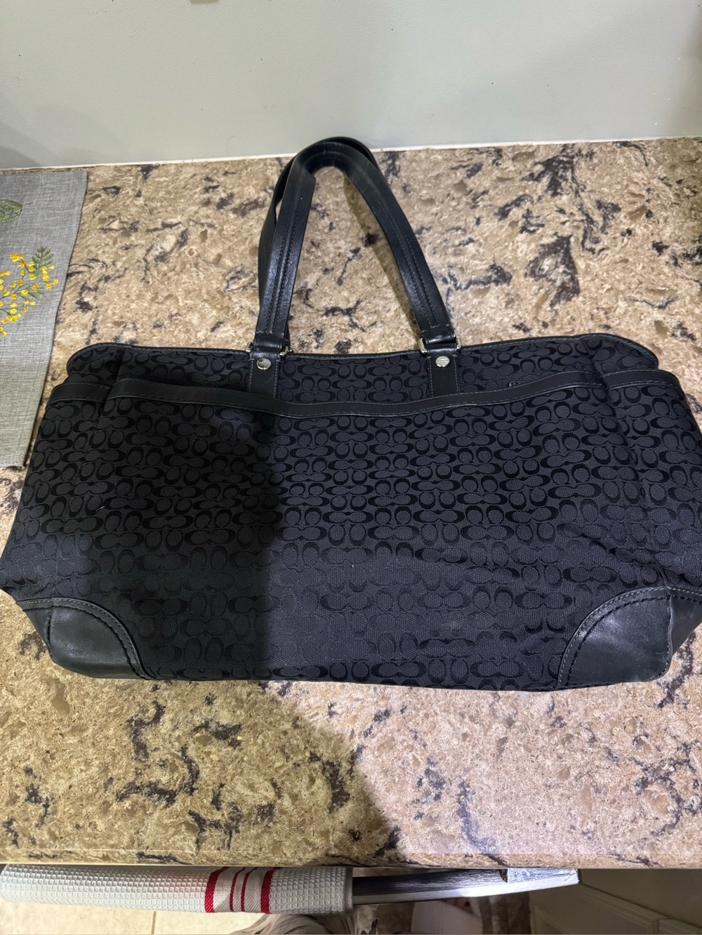 oach Signature Multi-Function Diaper Bag / Travel Tote (Model F77156